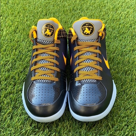 Nike Kobe IV Protro - Picture 3 of 6
